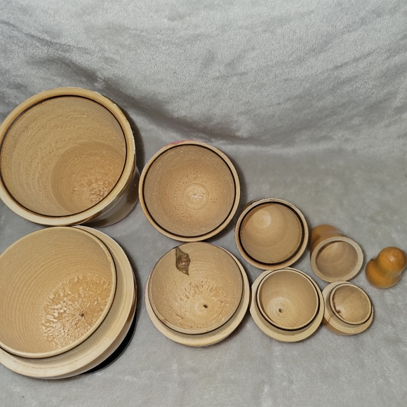 Cindarella Russian Dolls - Picture 5 of 7